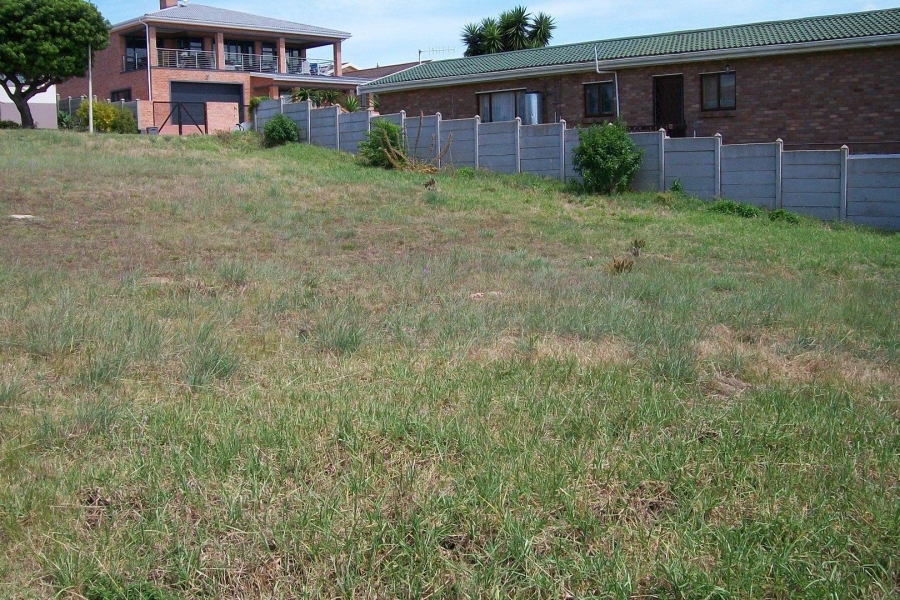 0 Bedroom Property for Sale in Wavecrest Eastern Cape